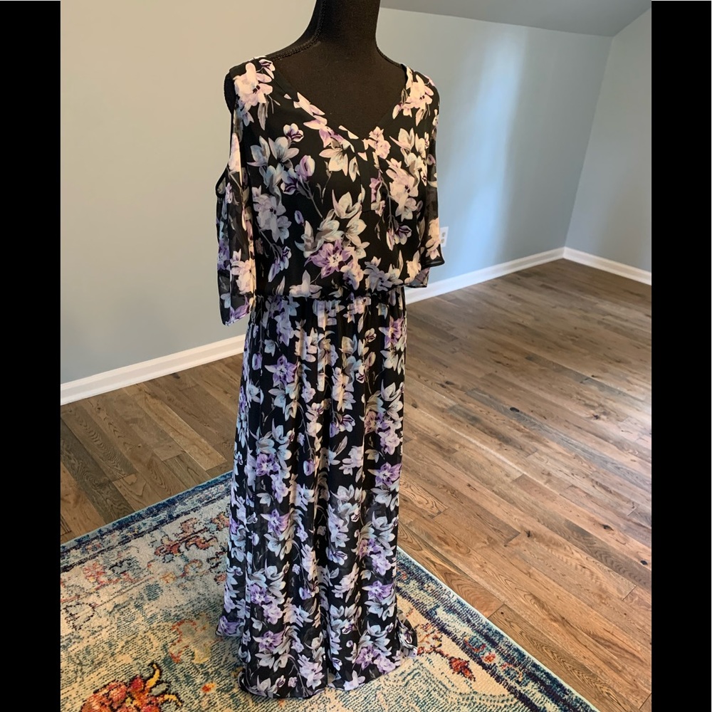 White House/Black Market long dress. Size 8